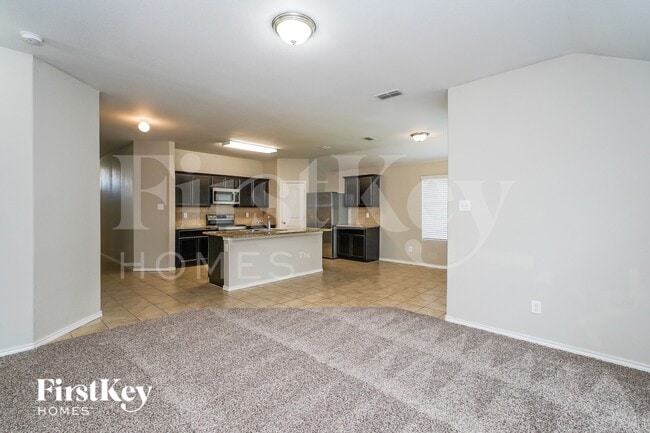 Photo - 303 Preakness Ln