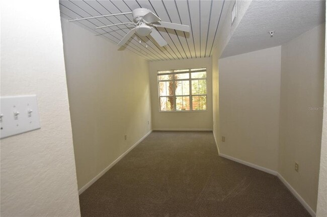 2402 W Azeele St Unit 426