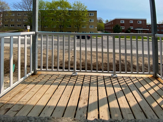 Photo - 630 Cummings Ave Unit 210