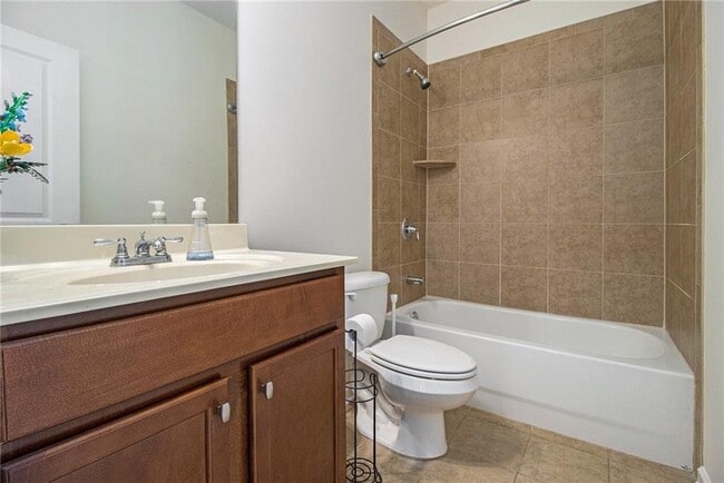 Photo - 218 Third Ave