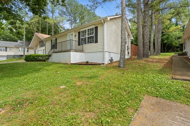 Photo - 2822 Airwood Dr