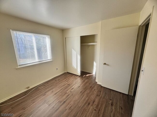 Photo - 55 Bolton Ct