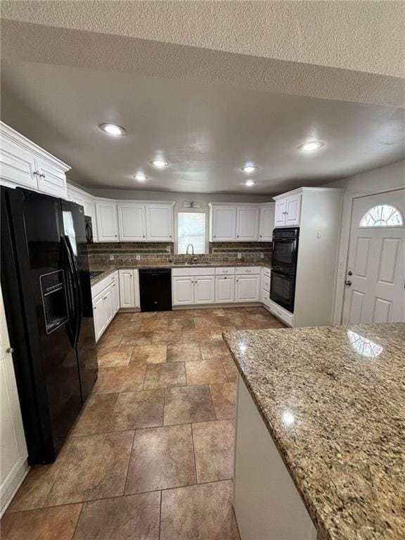 Photo - 868 N Main St