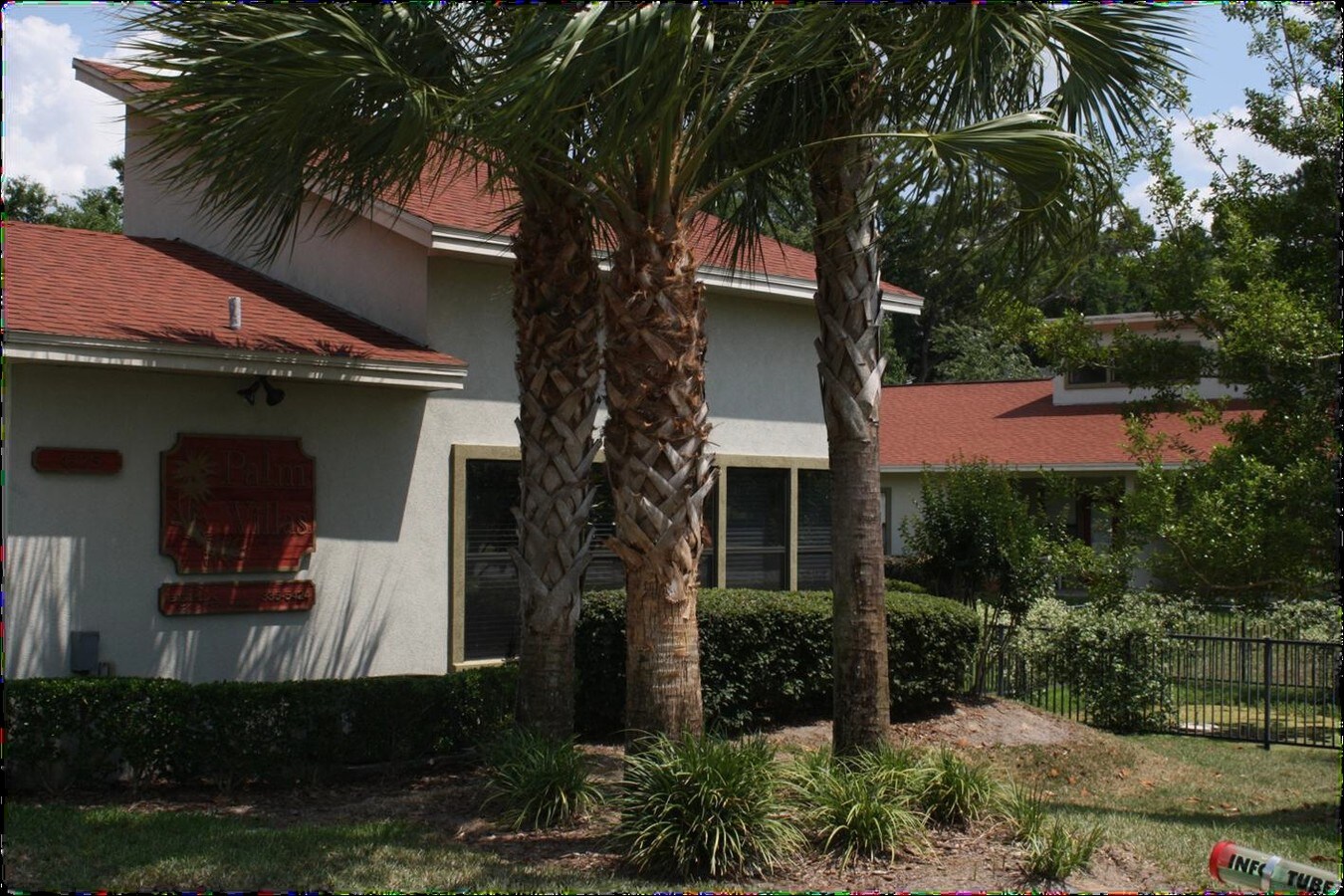 Photo - Palm Villas Apartments