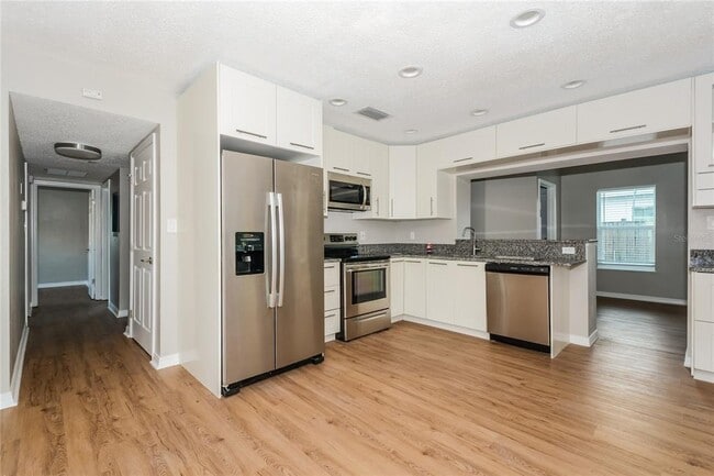 Photo - 2804 W Nassau St