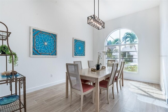 2572 Brazilia Ct