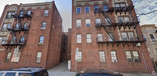 Building Photo - 117 Wade St Unit 3G Rental