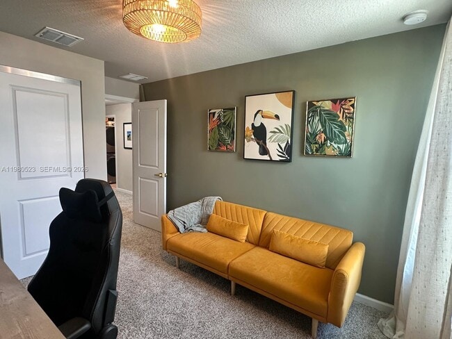 Photo - 5689 Mentmore Dr