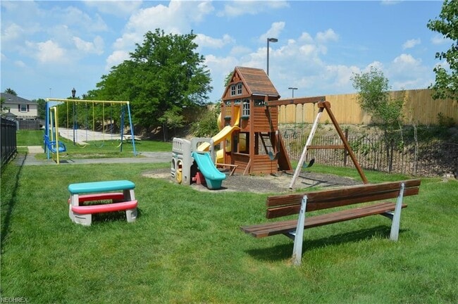 Photo - 5713 Spotswood Dr