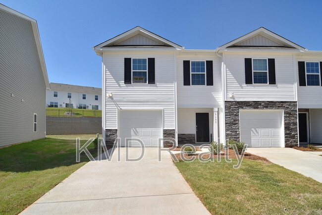 Building Photo - 5155 Hyrule Dr