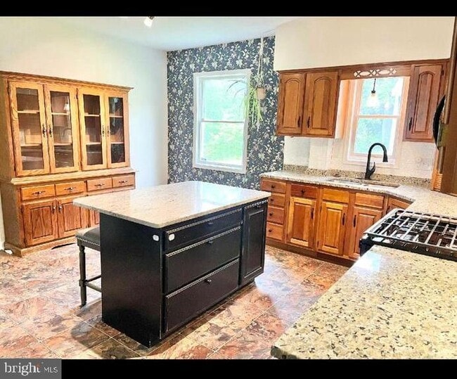 Photo - 25526 Military Rd
