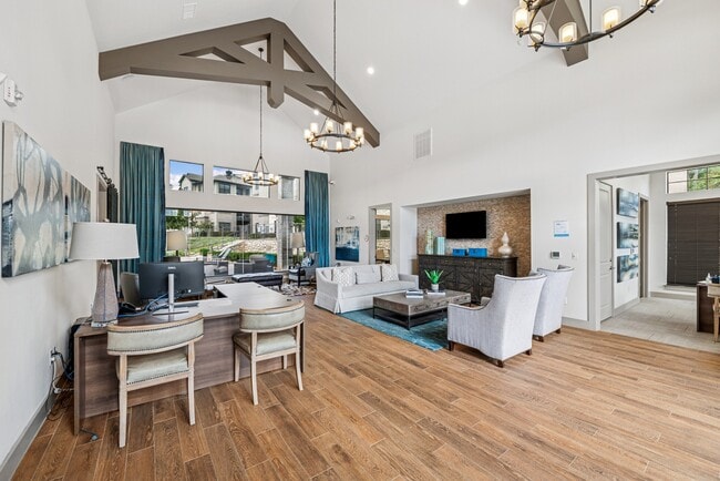 West Creek Apartments
