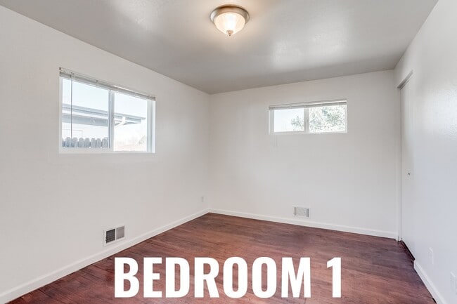 Building Photo - 7101 Wolff St Unit 1