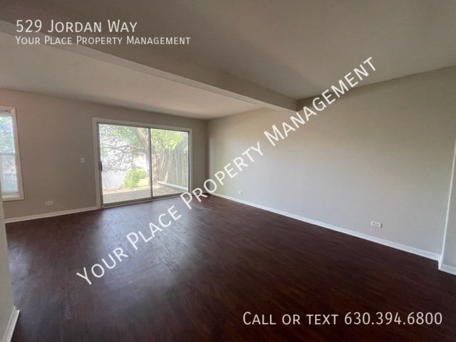 Photo - 2 Bed, 2.1 Bath in Winston Village!