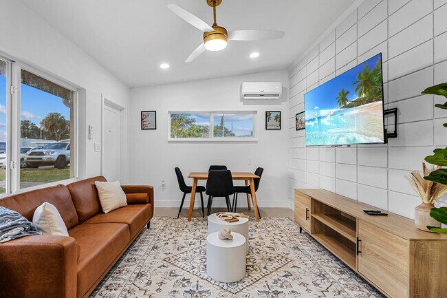 Photo - 117 Pierce Ave Unit A1