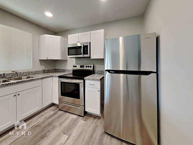 Photo - 2009 W Newcastle Cir