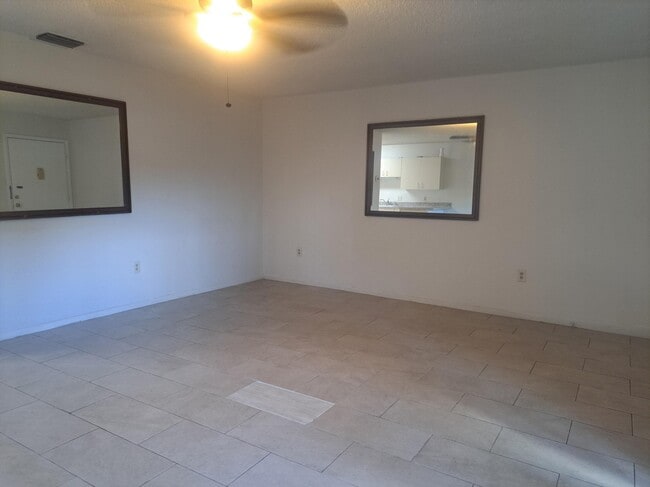 Photo - 2050 Oleander Blvd Unit 10106