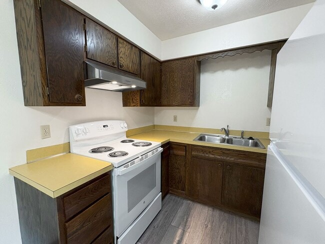 Photo - Cedarwood MSU