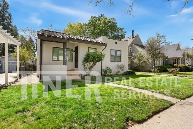Photo - 4456 G St
