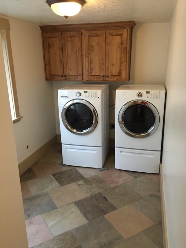 Photo - 450 S 820 E