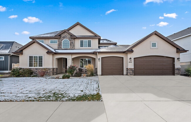 Building Photo - 4269 W Ravenna St