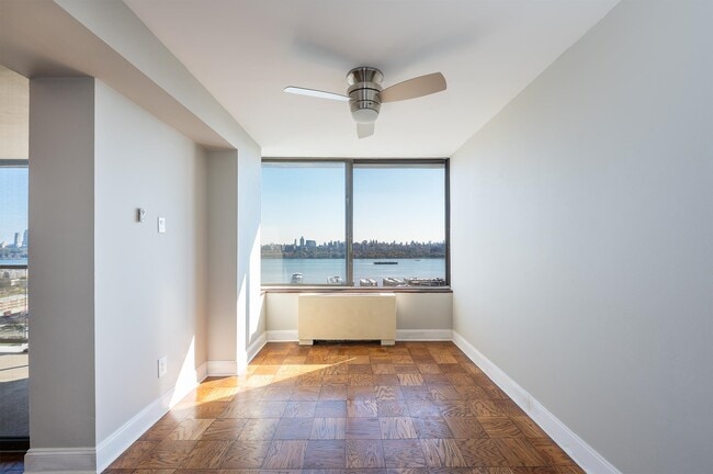 Photo - 9060 Palisade Ave Unit 1005