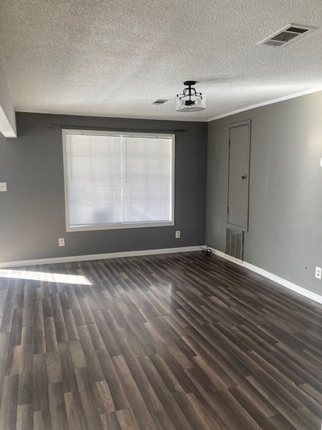 Photo - Gulfport 2 Bedroom