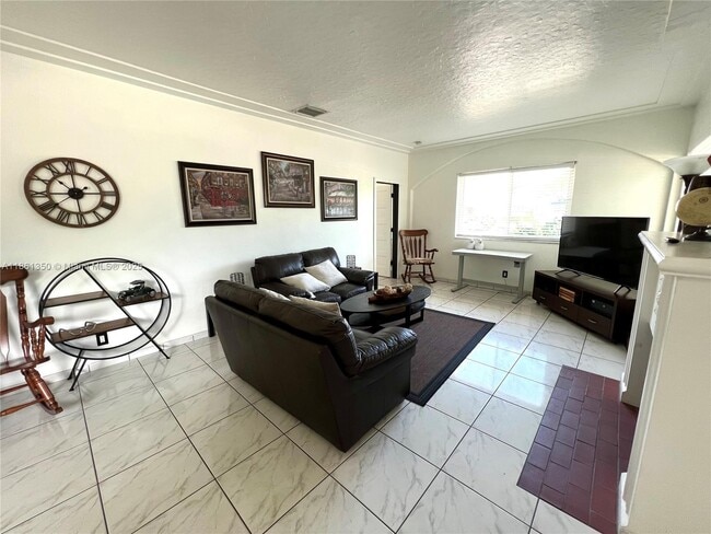 Photo - 2235 SW 23rd Ave