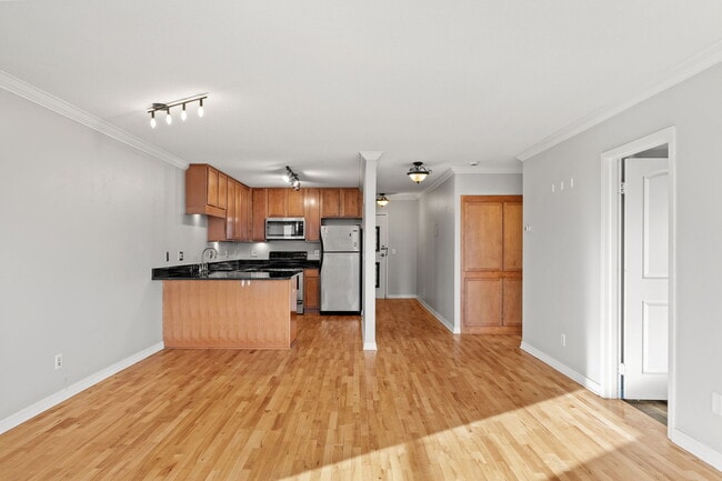 Photo - 3150 Excelsior Blvd Unit 2BR Condo at Lake Calhoun