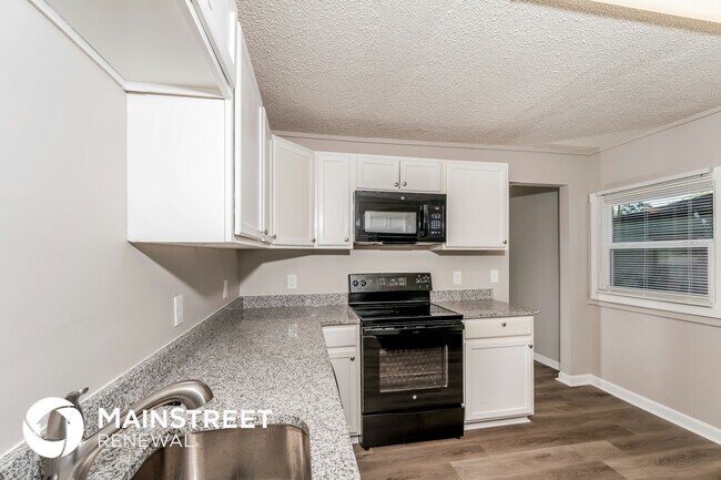 Photo - 2114 29th Ave