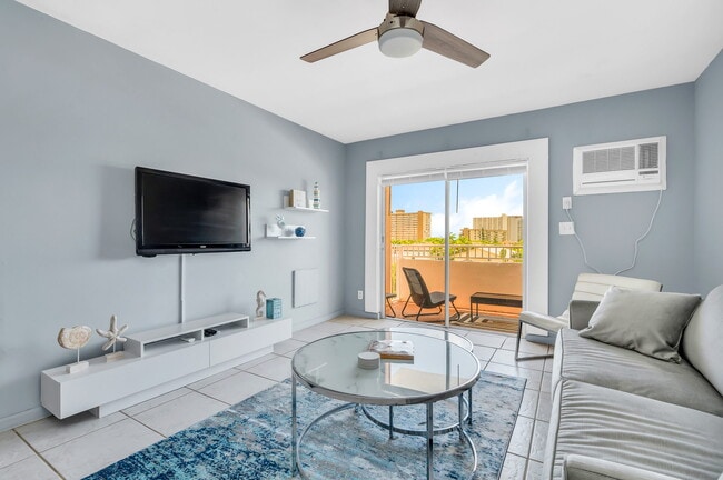 Photo - 3201 NE 14th Street Causeway Unit 507