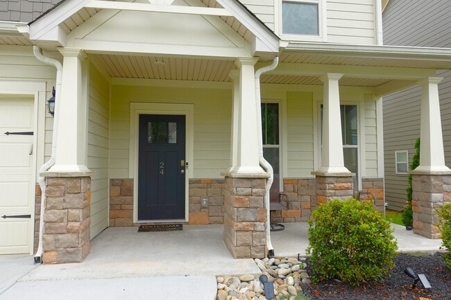 Photo - 24 Noble Wing Ln