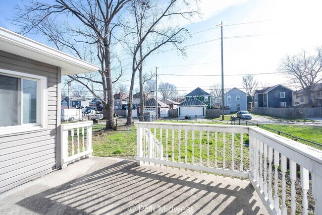 Photo - 3117 N Park Ave