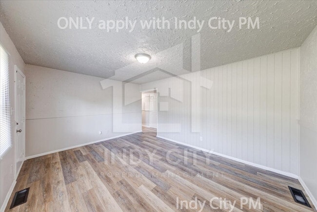 Photo - 3916 W 30th St