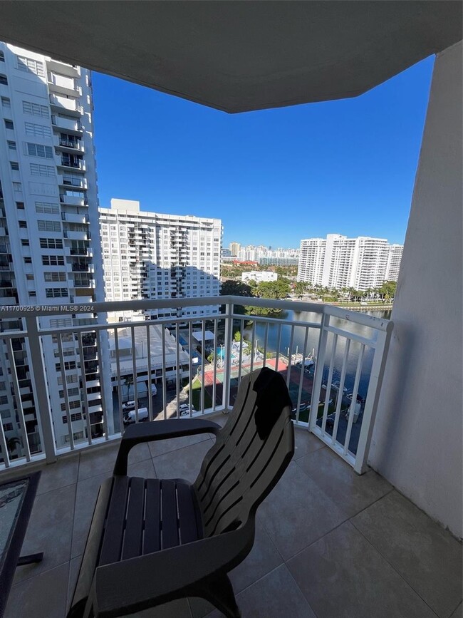 Building Photo - 18061 Biscayne Blvd Unit 1701 Rental