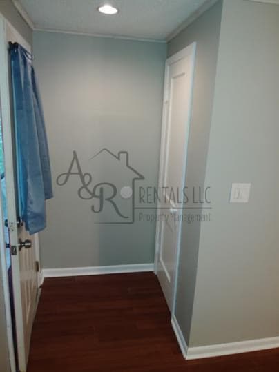 Photo - 462 Fieldcrest Dr