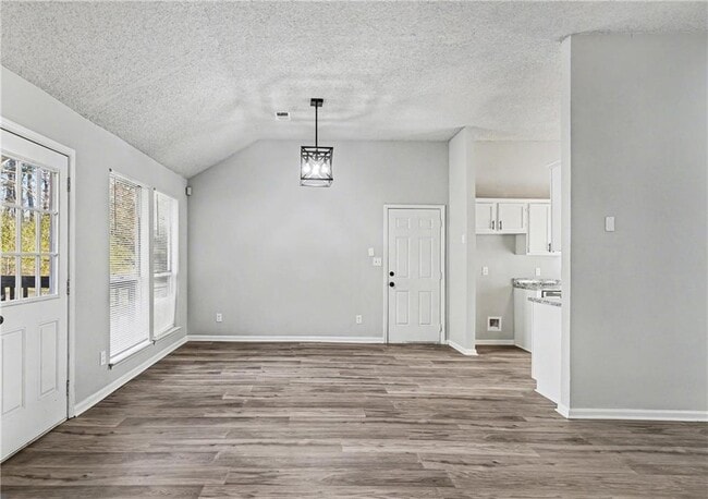 79 Waterview Dr
