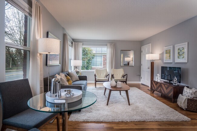 Photo - One bedroom - SE Sellwood/Moreland area