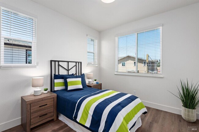 1134 Comiskey Wy