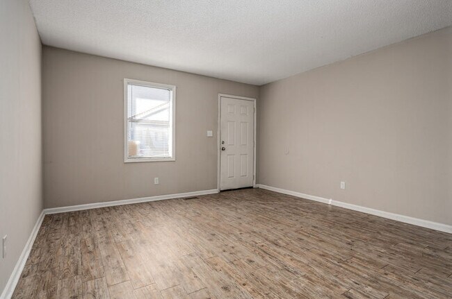 244 Rose St