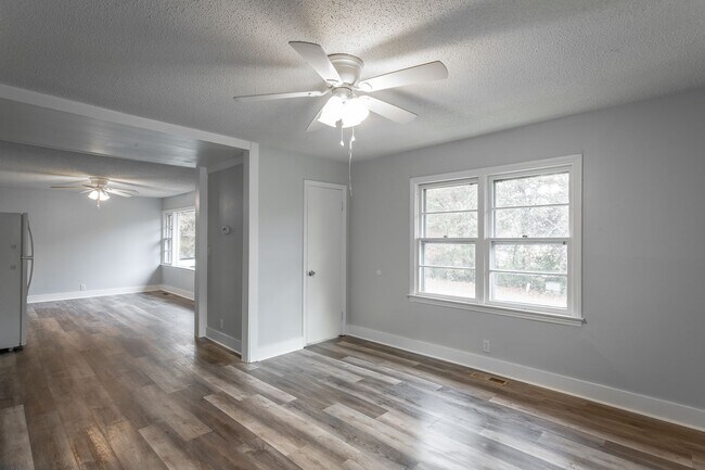 Photo - 11213 Dayton Pike Unidad A