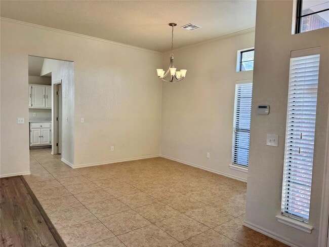 Photo - 1913 Lois Lynn Ln