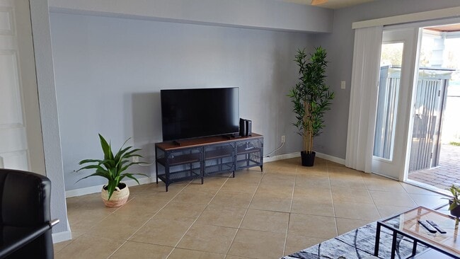Photo - 3837 Pompano Dr SE