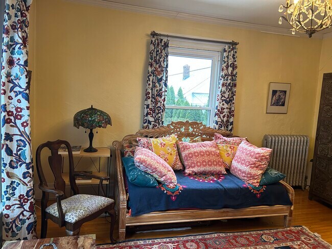 Photo - 127 White St Unit Bohemian Luxury near Harvard/MIT