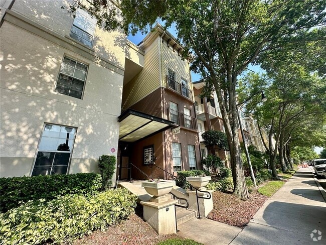 Building Photo - 410 S Armenia Ave Unit 916 Rental