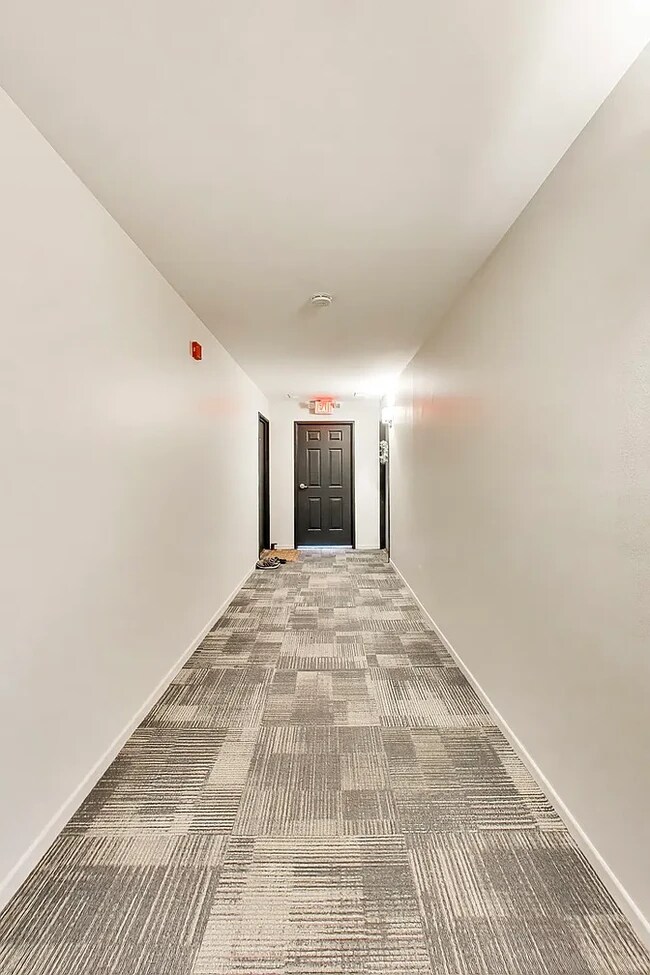 Photo - 1440 Stonebridge Cir Unit J12