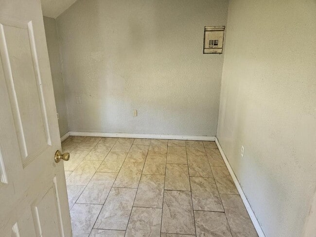 Photo - 608 N.19th