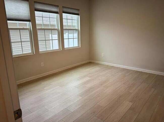 Photo - 13052 Cottage Crst Ln