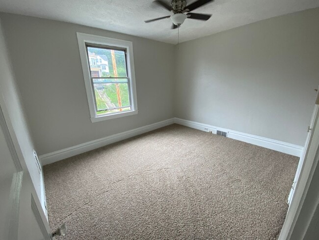 202 N Balph Ave Unit 2