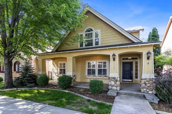 3-Bedroom Home in the Mill District - 3-Bedroom Home in the Mill District